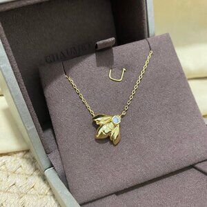Chaumet Bee Pendant Necklace